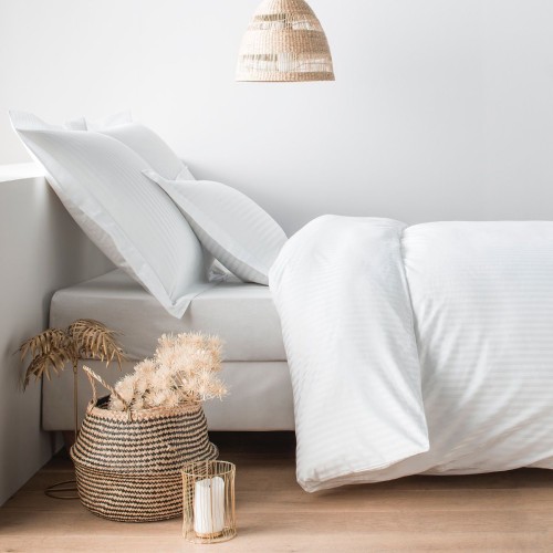 img-Μαξιλαροθήκη Ξενοδοχείου Σατέν-ρίγα 52x72+4 Oxford  80%cotton 20%polyester Πεννιέ 220tc
