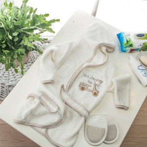 img-Art 4102 Σέτ μπουρνουζάκι & παντοφλάκι κεντημένο ( 1-2 ετών ) BEAUTY HOME FL