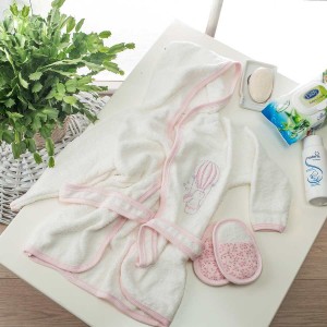 img-Art 4106 Σέτ μπουρνουζάκι & παντοφλάκι κεντημένο ( 1-2 ετών ) BEAUTY HOME FL