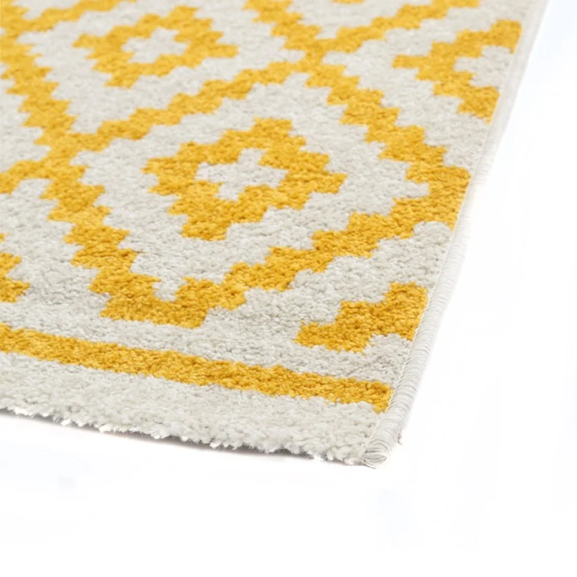 Χαλί Decorista 1721 O YELLOW Royal Carpet - 140 x 200 cm Χαλί Decorista 1721 O YELLOW Royal Carpet - 140 x 200 cm