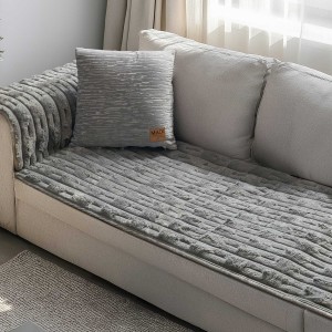 img-Μεμονωμένο γούνινo κάλύμμα FLAURA GREY Μεμονωμένο γούνινο κάλυμμα για διθέσιο καναπέ  120 x 75 εκ.