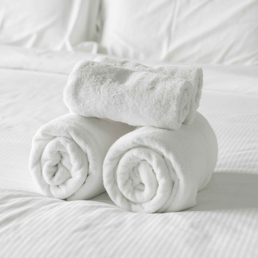 Πετσέτα PURVA Πετσέτα μπάνιου: 70 x 140 εκ.