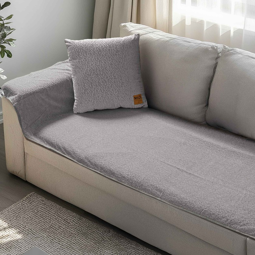 Μεμονωμένο ανάγλυφο κάλυμμα REGALIA GREY Μεμονωμένο ανάγλυφο κάλυμμα για καναπέ γωνία  300 x 90 εκ.