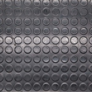 img-ΔΑΠΕΔΟ ΚΑΟΥΤΣΟΥΚ 9004 3mm STUD ΤΑΠΑ 1.2Μ NewPlan