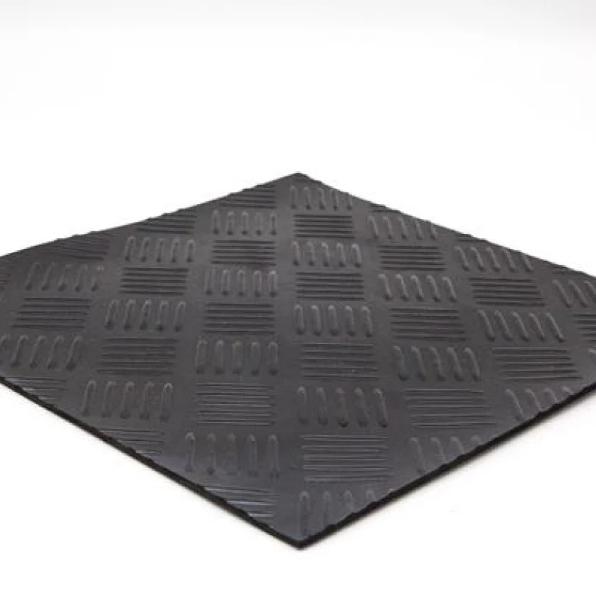ΔΑΠΕΔΟ ΚΑΟΥΤΣΟΥΚ 9005 3mm CHECKER ΛΑΜΑΡΙΝΑ 1.5Μ NewPlan ΔΑΠΕΔΟ ΚΑΟΥΤΣΟΥΚ 9005 3mm CHECKER ΛΑΜΑΡΙΝΑ 1.5Μ NewPlan