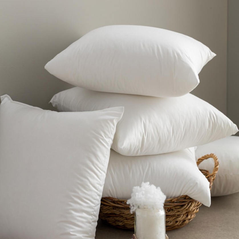 SOFA ΜΑΞΙΛ.ΦΙΓΟΥΡΑΣ 60Χ60